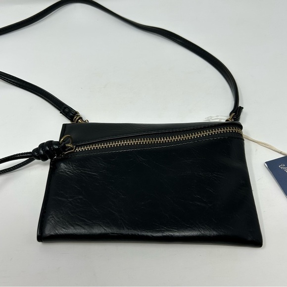 Universal Thread Small Convertible Black Faux Leather Wristlet Shoulder Bag - Picture 3 of 13